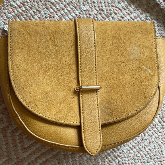 Mustard Yellow and Gold Satchel - Picture 2 of 5